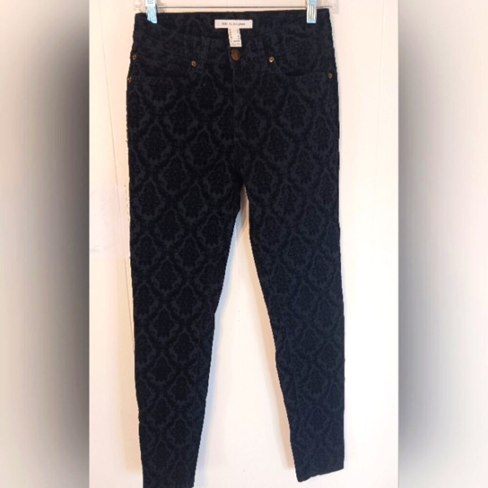 Life in Progress Velvet brocade pants. Size 26